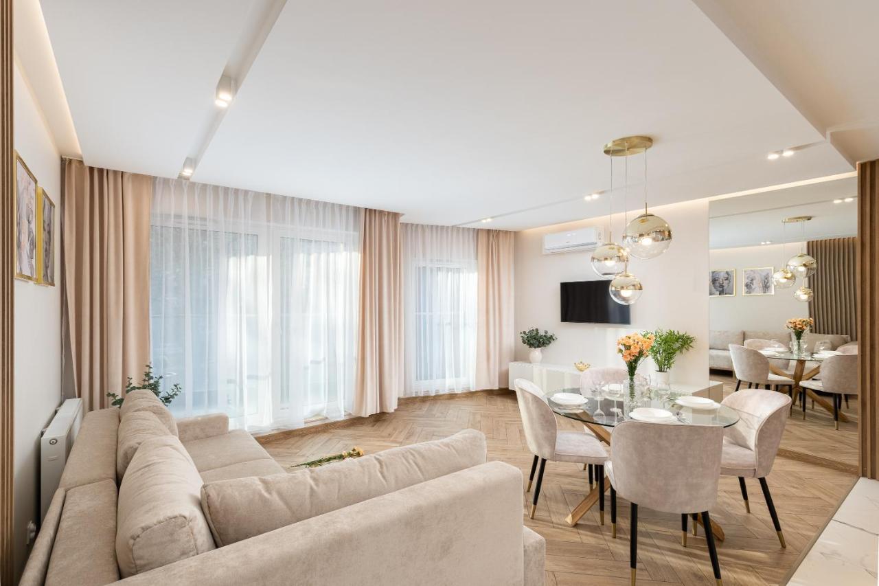 Ga Luxury Apartments G9 Krakow Luaran gambar